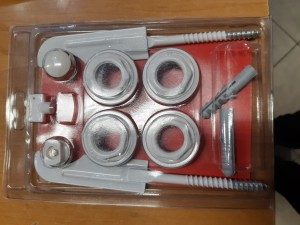 Zestaw korków i redukcji 25/15 + odpowietrznik + zaślepka + kluczyk + wieszaki proste białe