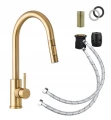 BATERIA-KUCHENNA-WYCIAGANA-WYLEWKA-ZLOTA-KRAN-STALOWY-LOSETO-GOLD-Linia-LOSETO.webp