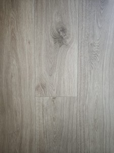 6201 DĄB PRETORIA AC4/8mm KRONOPOL